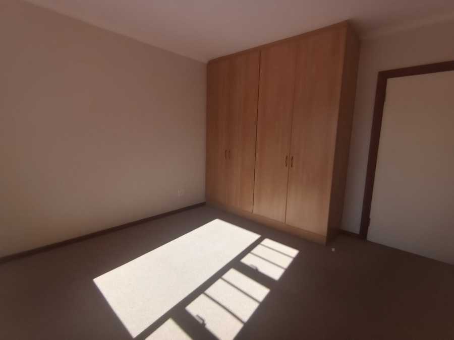 To Let 2 Bedroom Property for Rent in Dormehls Drift Western Cape